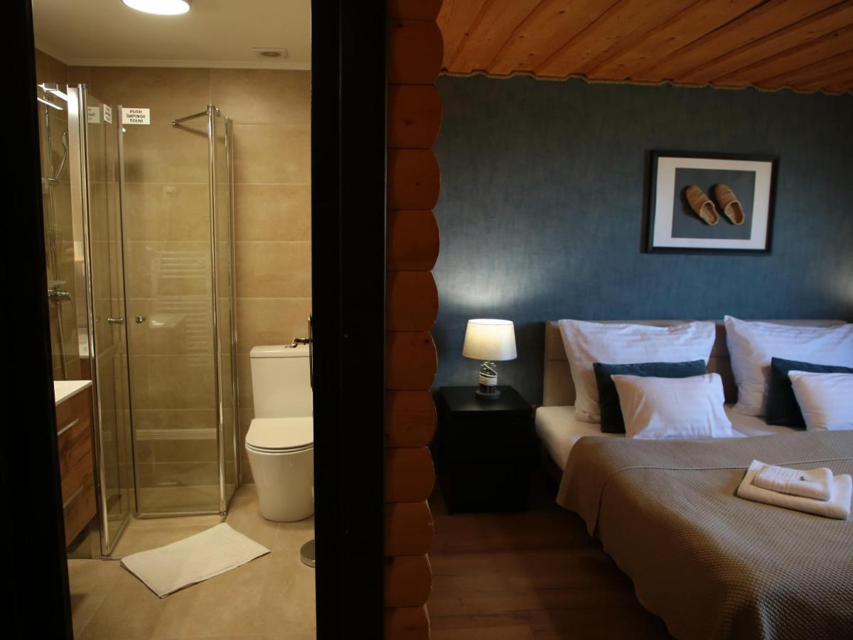 Szekelyfoeld Fogado Hotel Borzont ภายนอก รูปภาพ